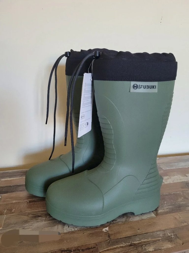 Fubuki Niseko 3.0 Free People Snow Winter Waterproof Boots In Olive Color Size 8 — image 2 of 8